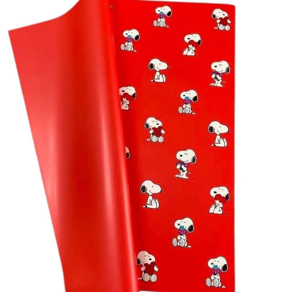 Red Snoopy Wrapping Paper
